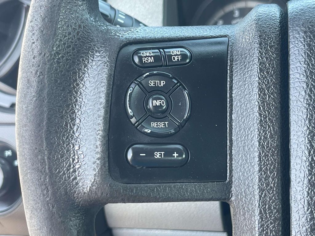 2016 Ford F-350 XL photo 26