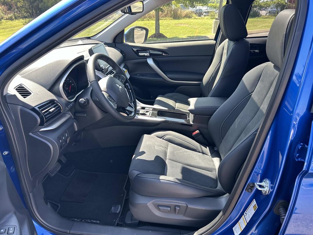 2026 Mitsubishi Eclipse Cross SE photo 20