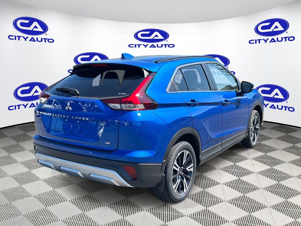 2026 Mitsubishi Eclipse Cross SE photo 3
