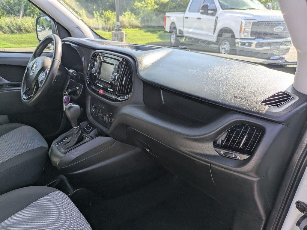 2017 Ram ProMaster City Tradesman photo 27