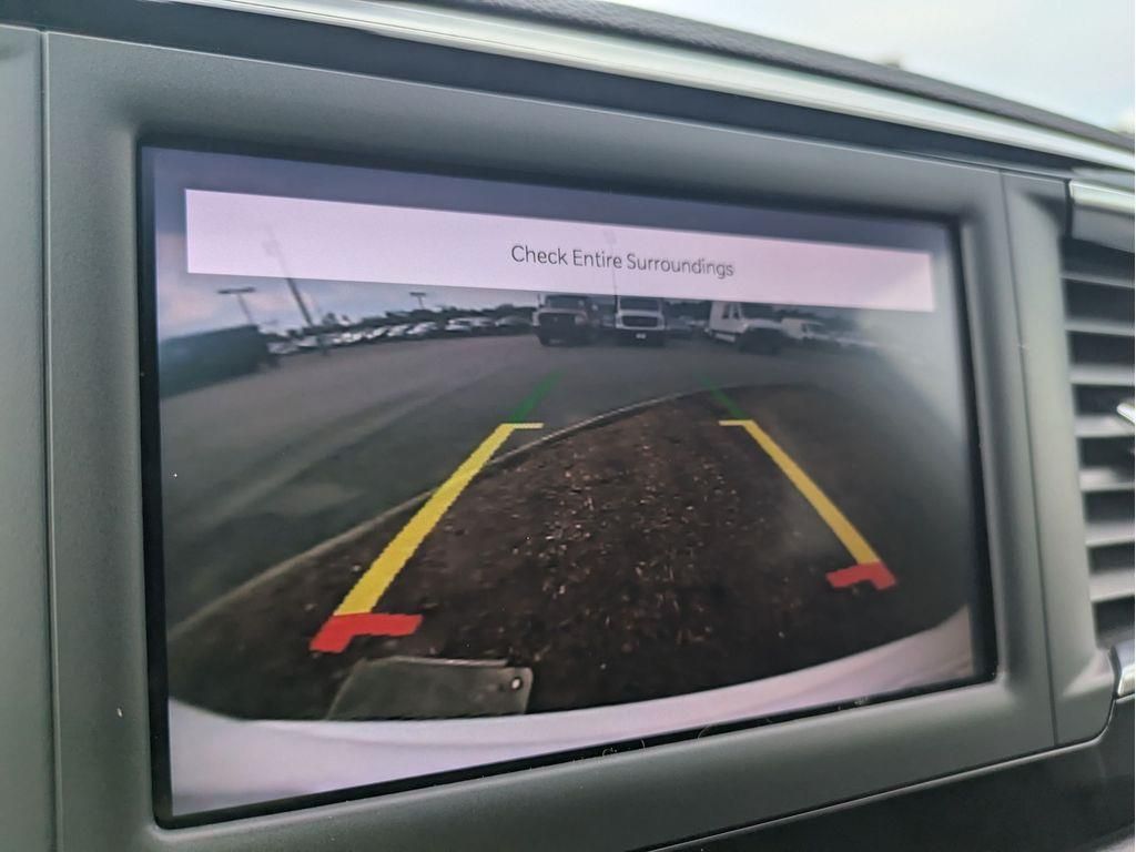 2022 Chrysler Voyager LX photo 22