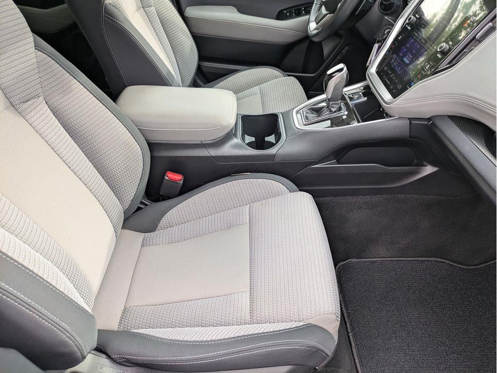 2021 Subaru Outback Premium photo 28