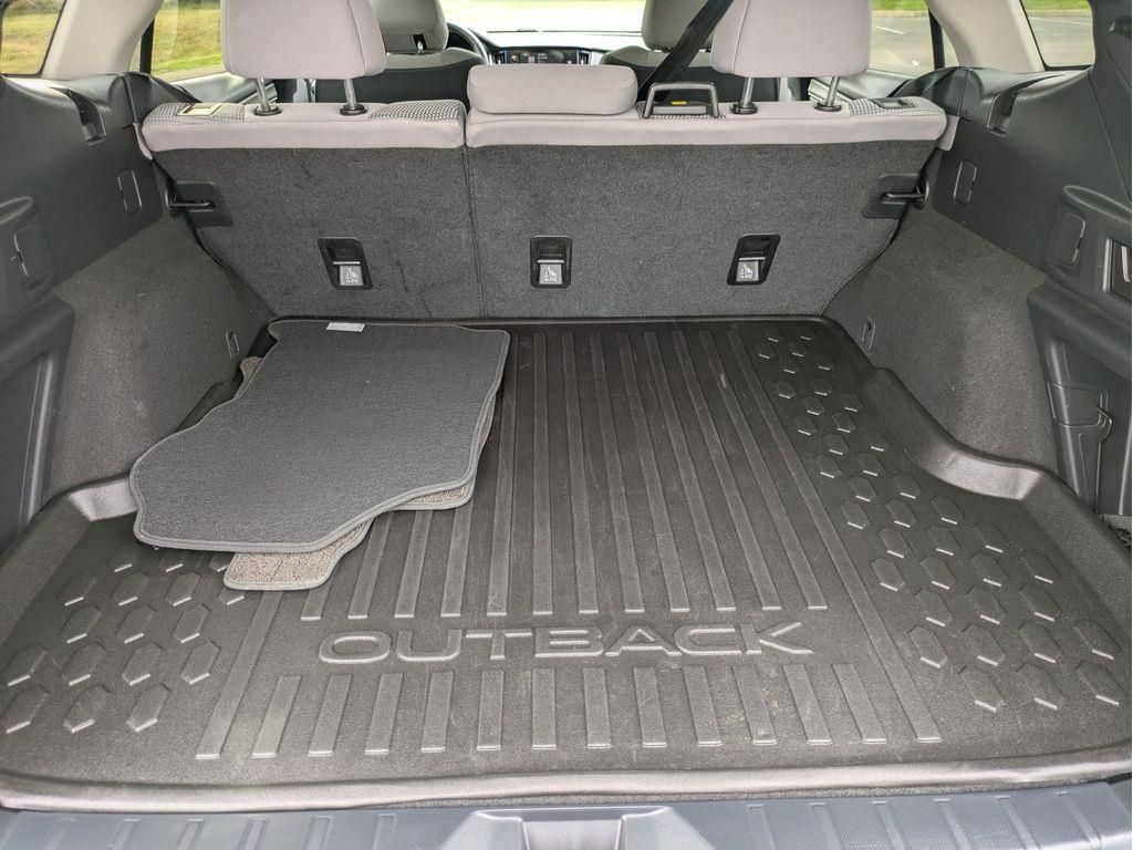 2021 Subaru Outback Premium photo 27