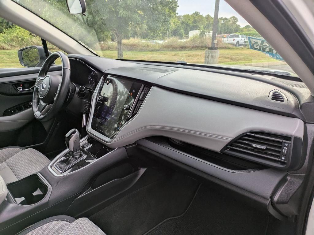 2021 Subaru Outback Premium photo 29