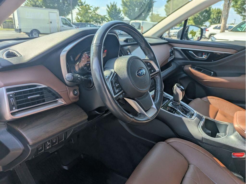 2021 Subaru Outback Touring photo 15