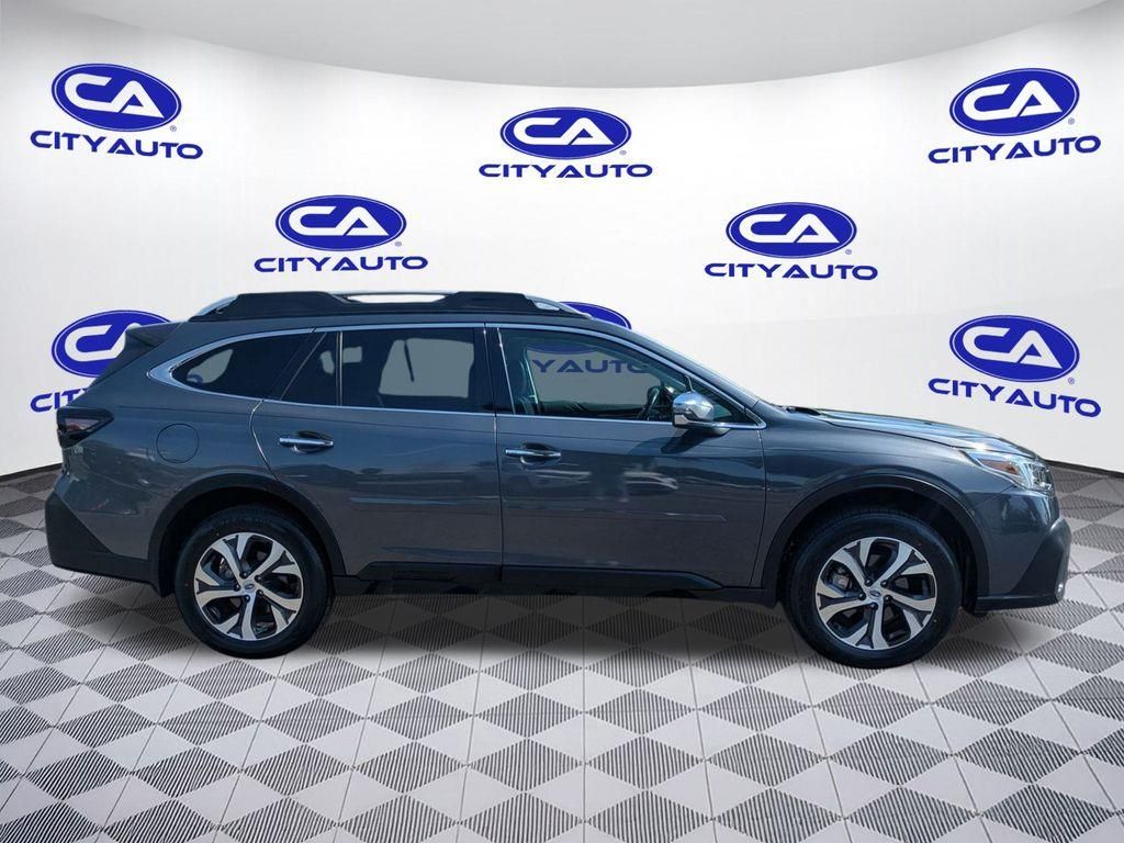 2021 Subaru Outback Touring photo 9