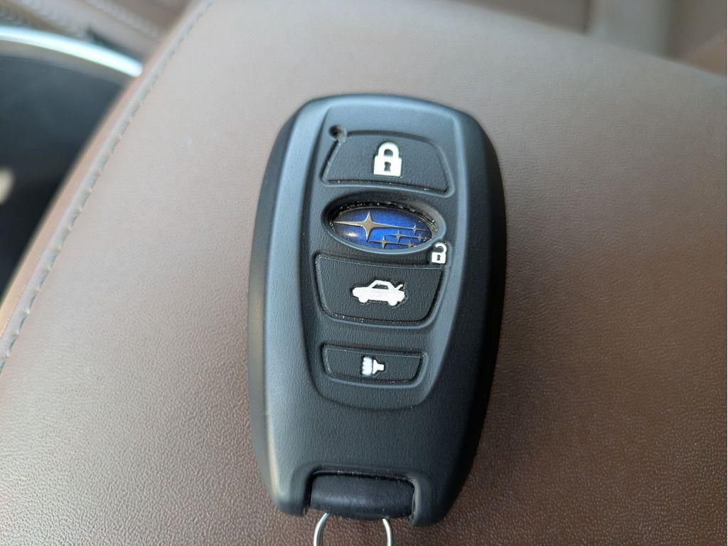 2021 Subaru Outback Touring photo 29