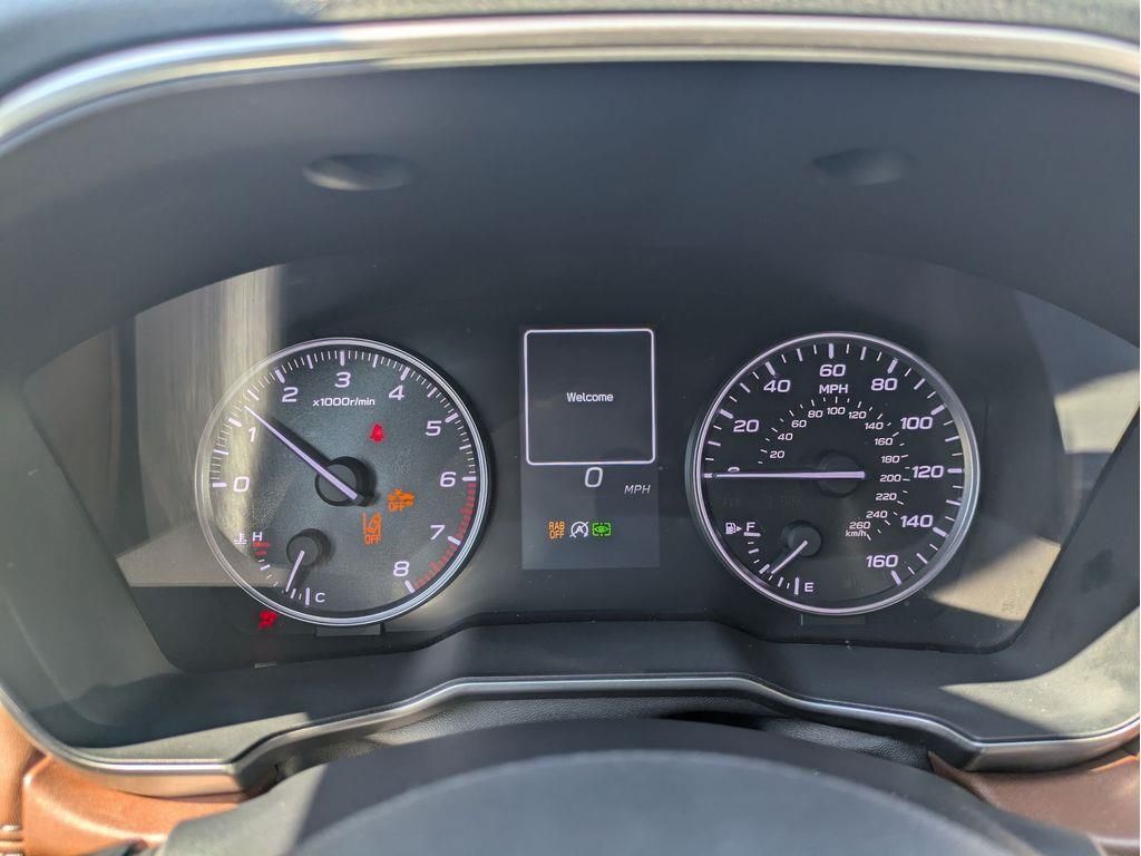 2021 Subaru Outback Touring photo 19