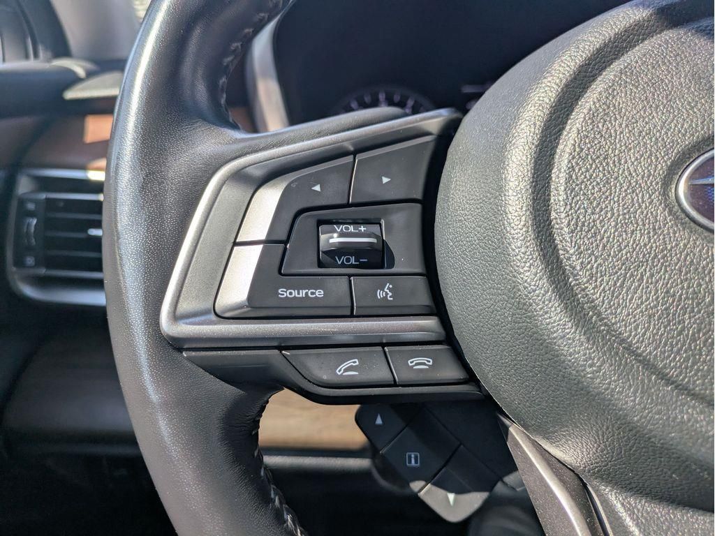 2021 Subaru Outback Touring photo 17