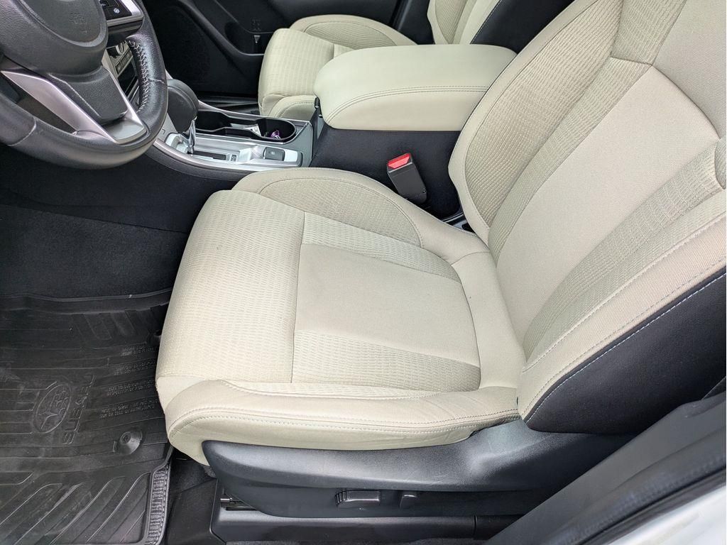 2022 Subaru Ascent Premium photo 11