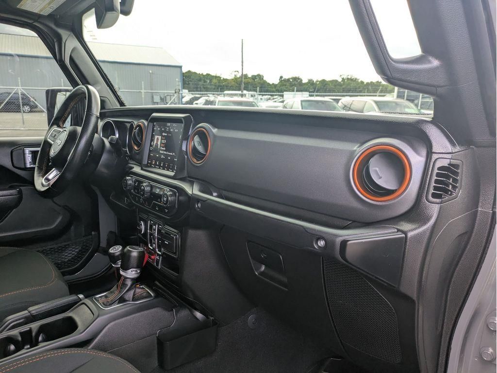 2022 Jeep Gladiator Mojave photo 25