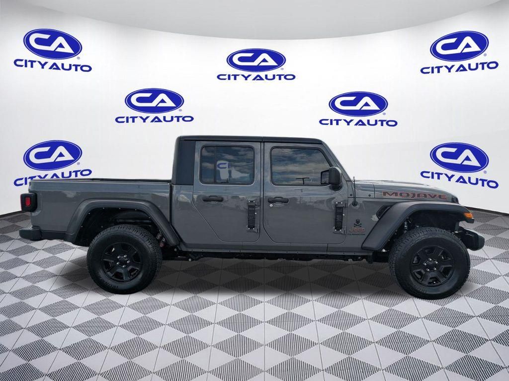 2022 Jeep Gladiator Mojave photo 6