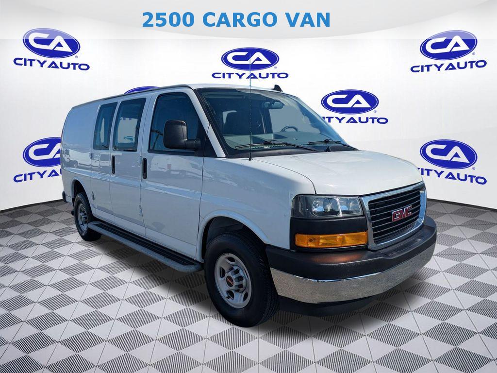 2023 Gmc Savana 2500 Cargo photo 3
