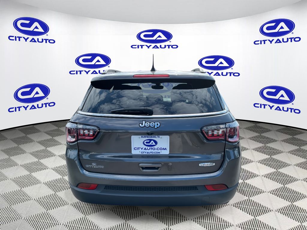 2021 Jeep Compass Latitude photo 4