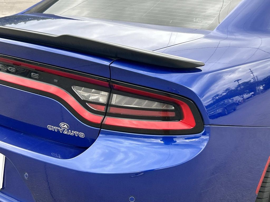 2021 Dodge Charger SXT photo 10