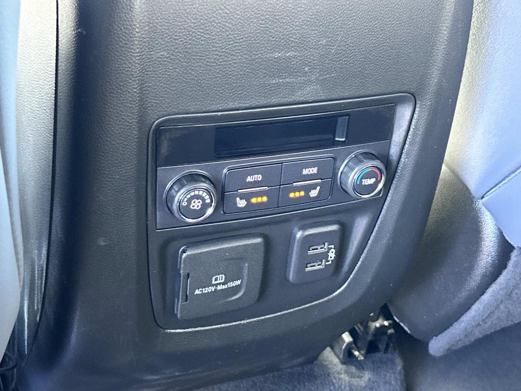 2024 Buick Enclave Premium photo 17