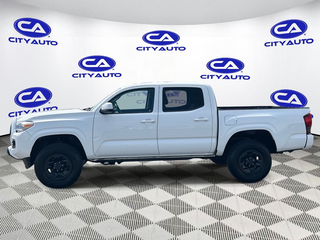 2023 Toyota Tacoma SR photo 4