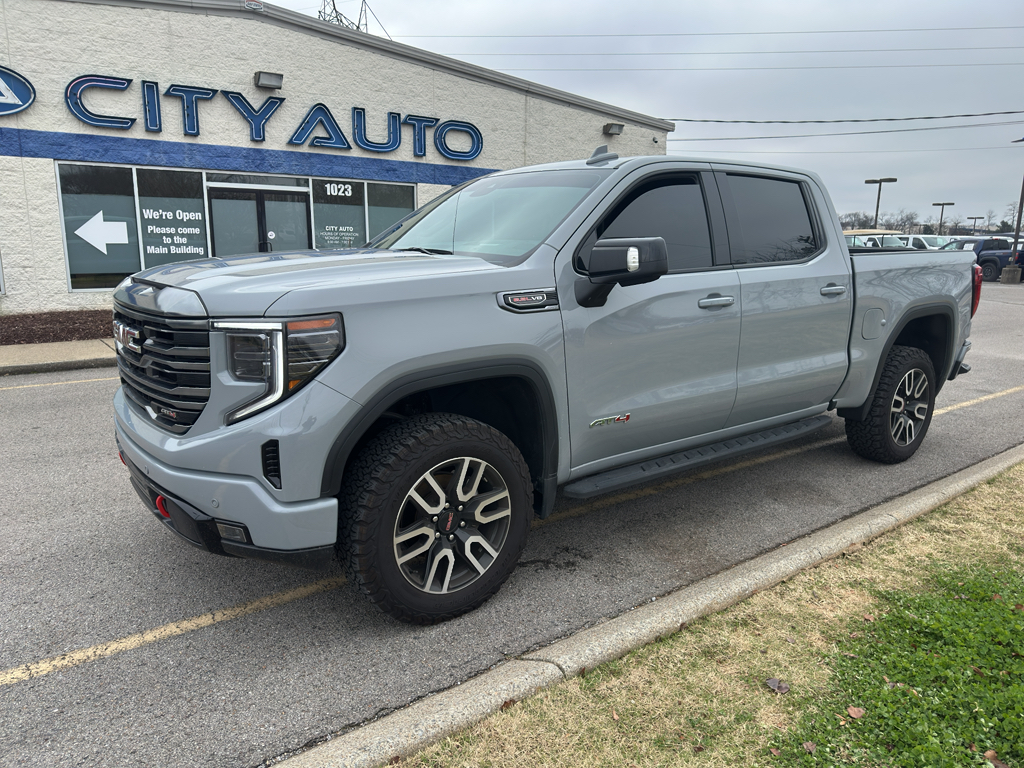2024 GMC Sierra 1500 AT4's photo