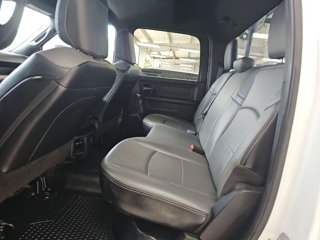 2023 Ram 3500 Tradesman photo 9
