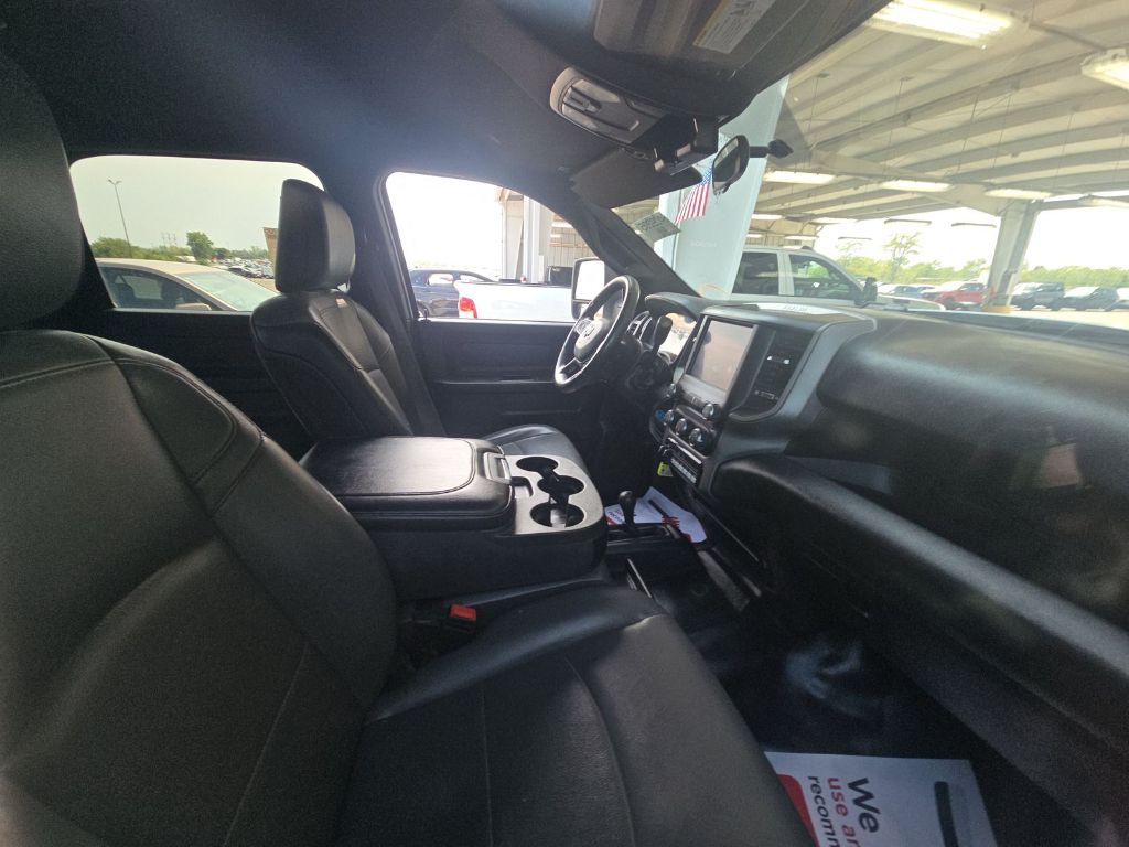 2023 Ram 3500 Tradesman photo 8
