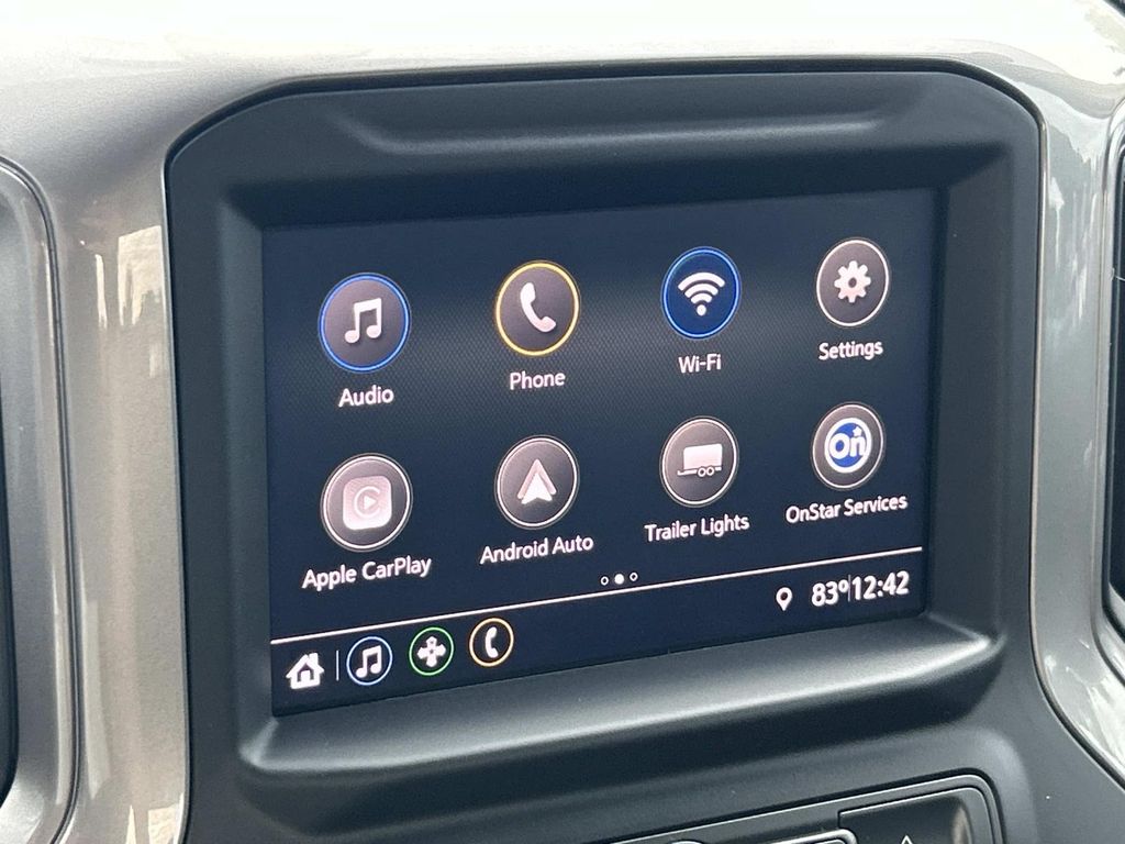 2023 Chevrolet Silverado 2500HD Custom photo 19