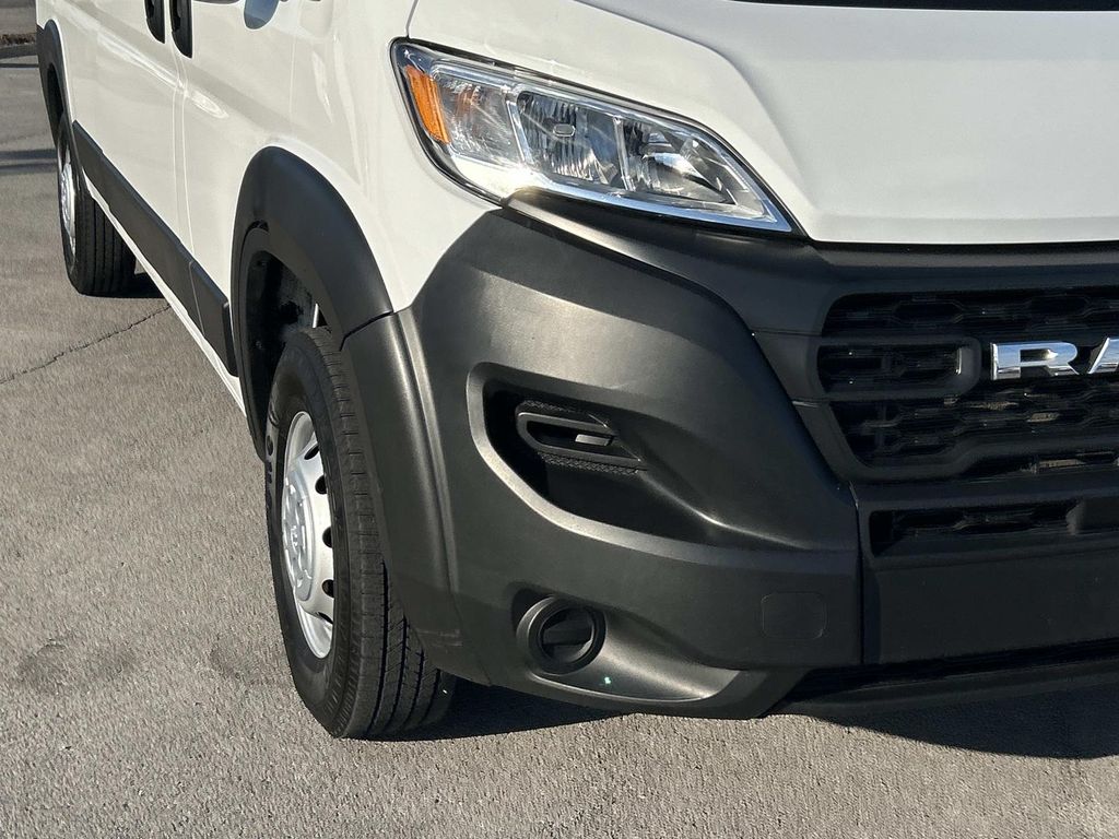 2023 Ram ProMaster 2500 photo 9