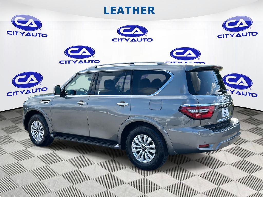 2023 Nissan Armada SV photo 5