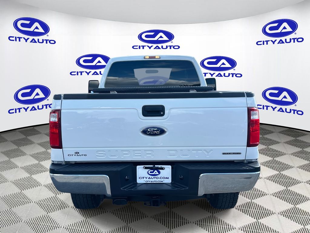 2016 Ford F-250 XL photo 3
