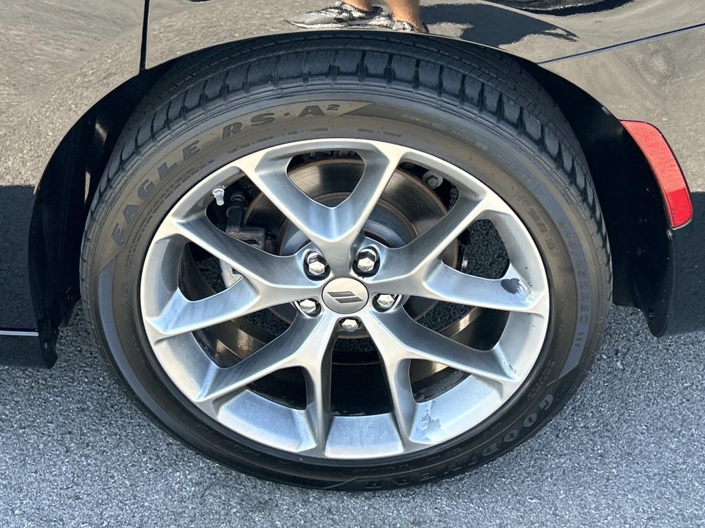 2023 Dodge Charger SXT photo 11