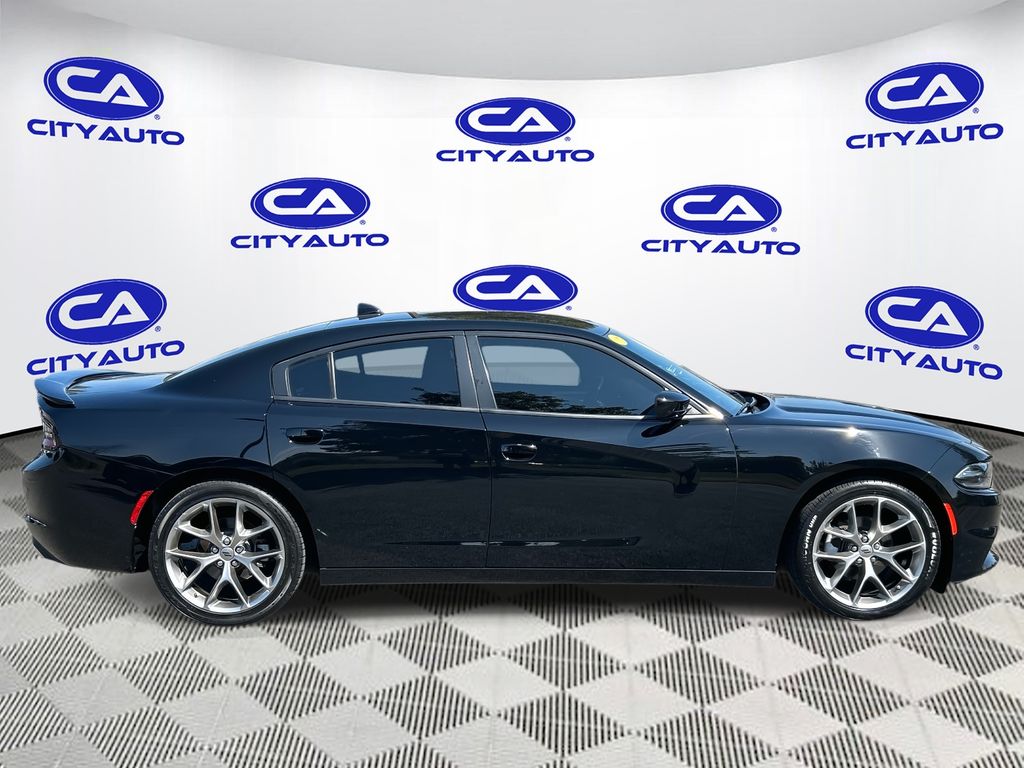 2023 Dodge Charger SXT photo 2
