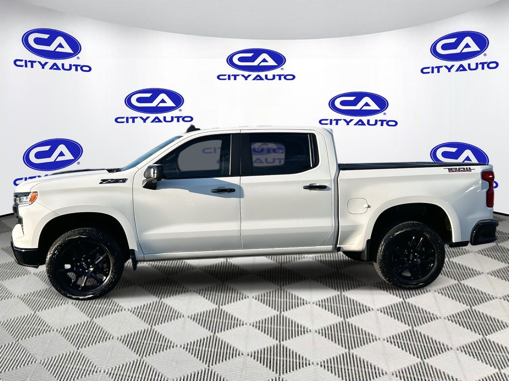 2023 Chevrolet Silverado 1500 LT Trail Boss photo 4