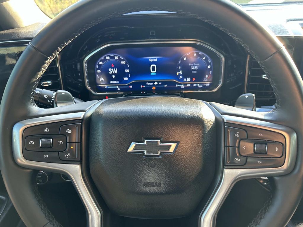 2023 Chevrolet Silverado 1500 LT Trail Boss photo 26