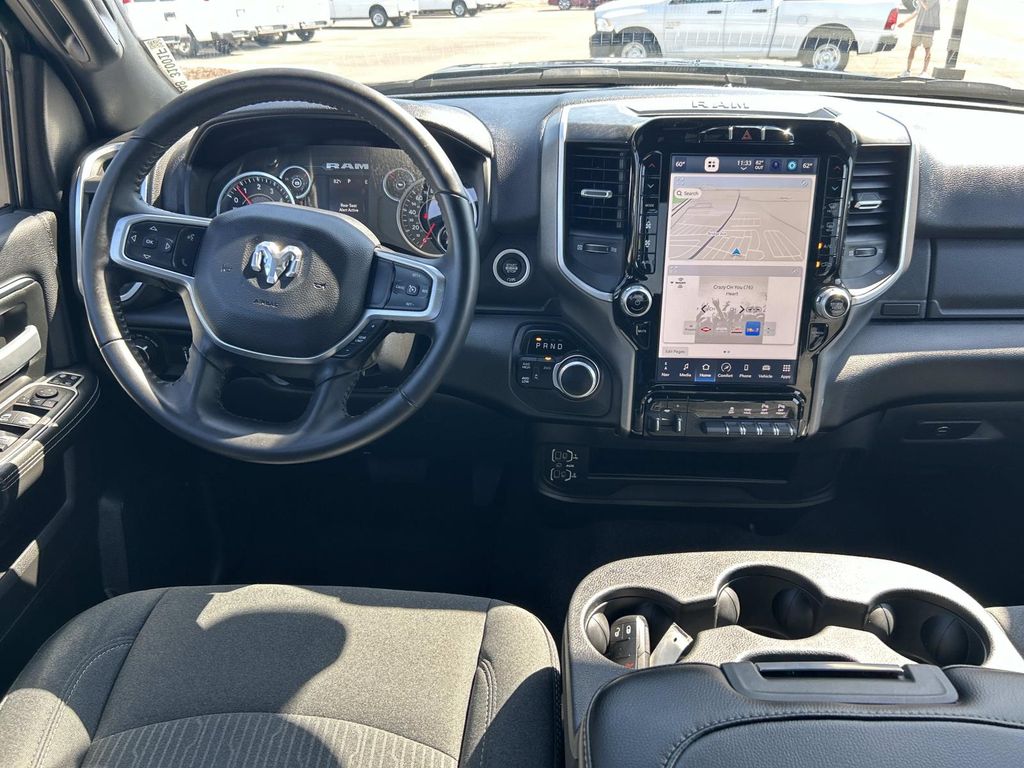 2024 Ram 2500 Big Horn photo 15