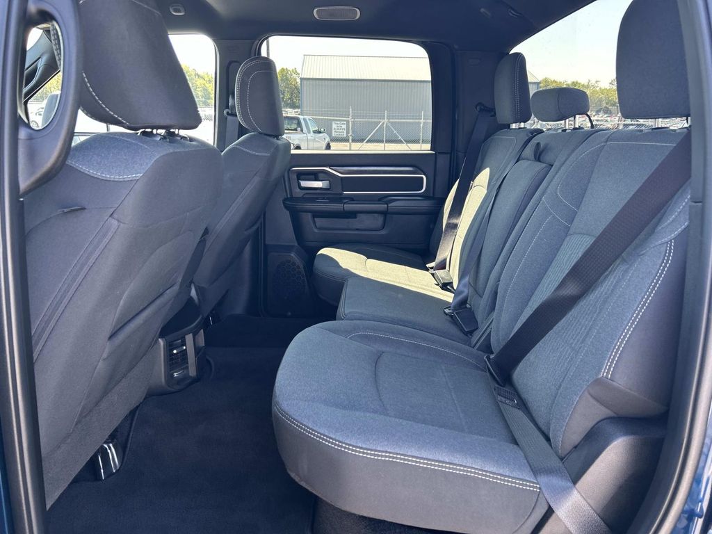 2024 Ram 2500 Big Horn photo 18