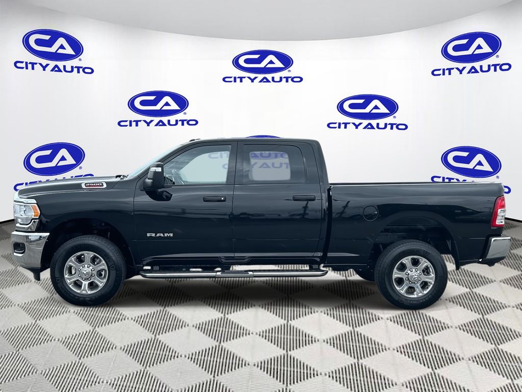 2024 Ram 2500 Big Horn photo 3