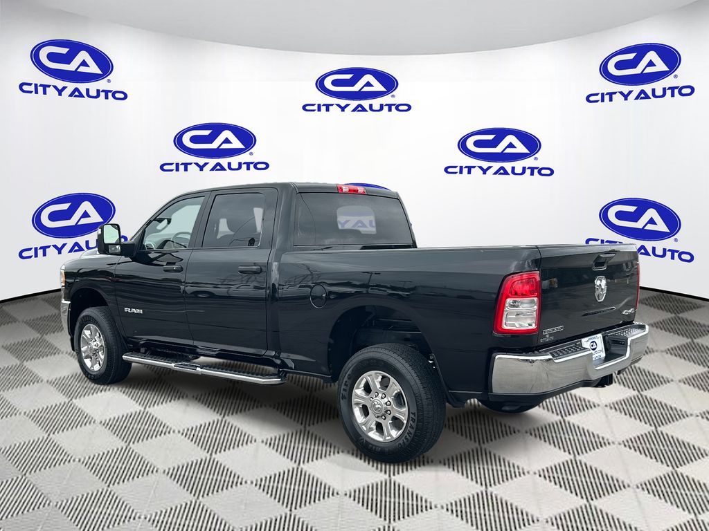 2024 Ram 2500 Big Horn photo 2