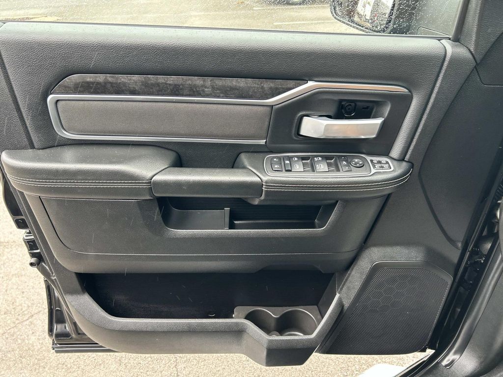 2024 Ram 2500 Big Horn photo 18