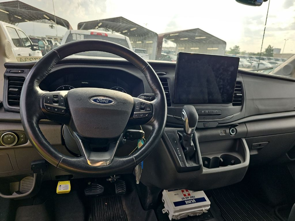 2023 Ford Transit Chassis Cab photo 8