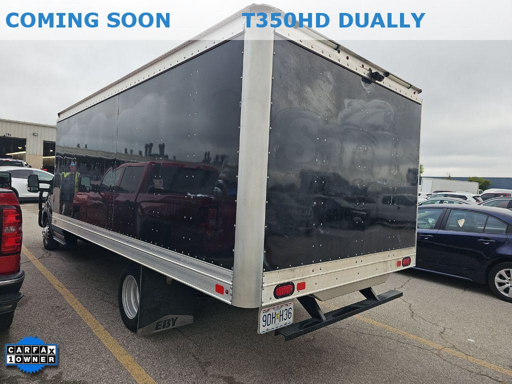 2023 Ford Transit Chassis Cab photo 3