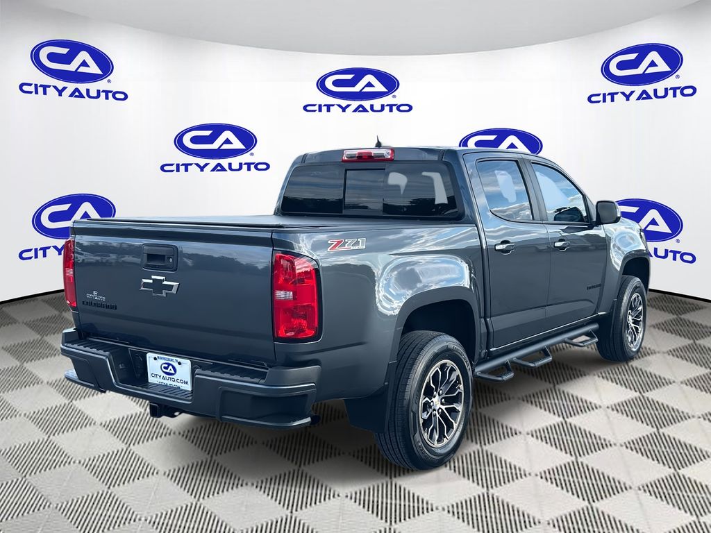 2016 Chevrolet Colorado Z71 photo 3