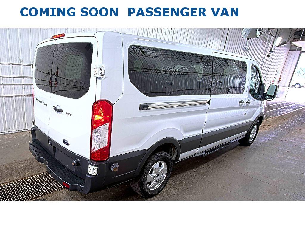 2018 Ford Transit XLT photo 2