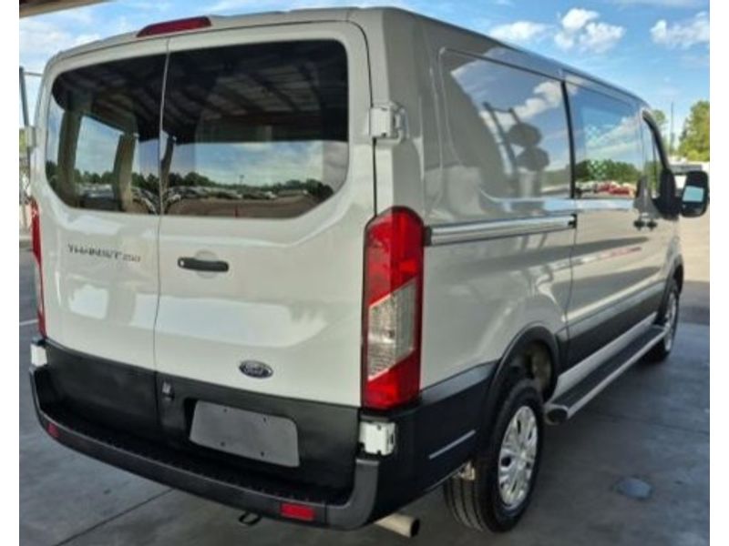 2023 Ford Transit Van photo 3