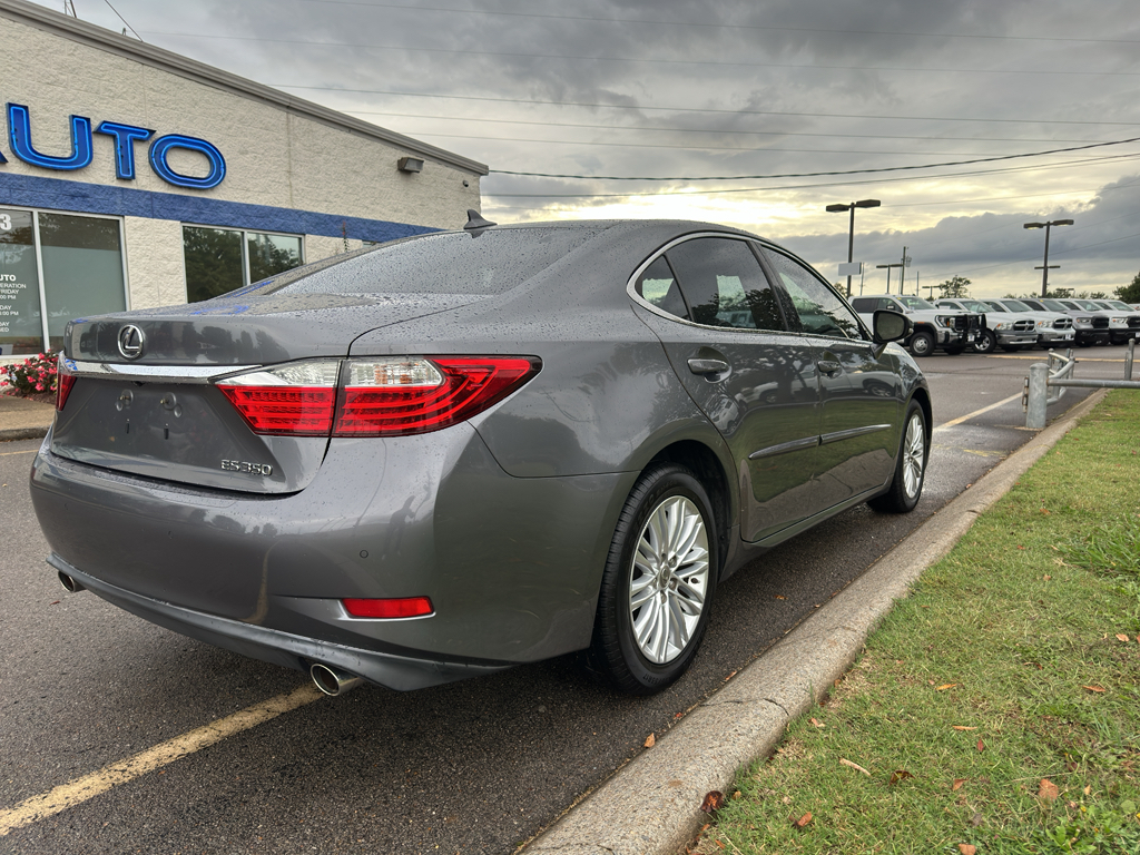 2014 Lexus ES 350 Base photo 9