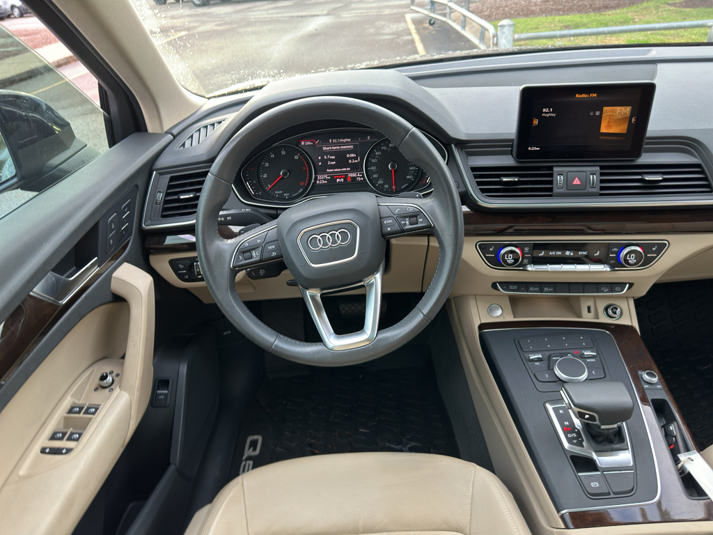 2019 Audi Q5 Premium photo 16