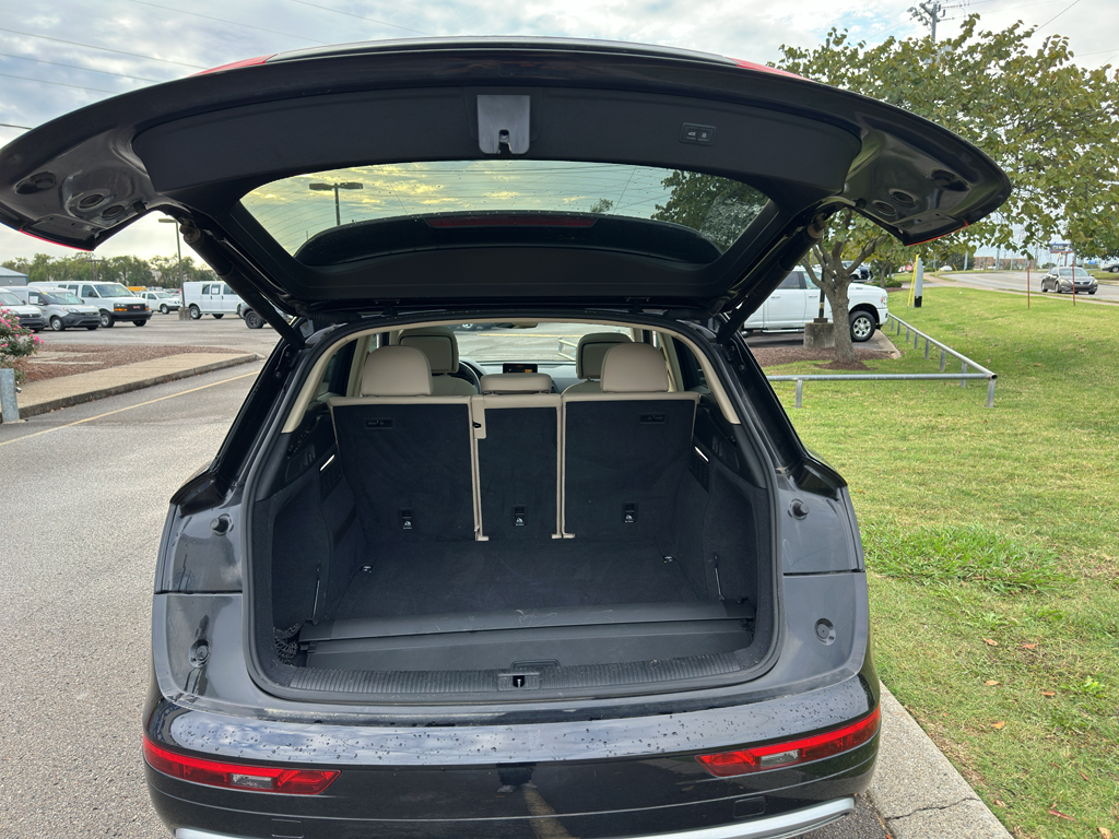2019 Audi Q5 Premium photo 13