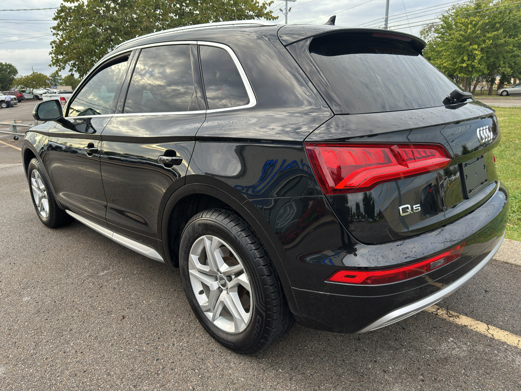 2019 Audi Q5 Premium photo 7