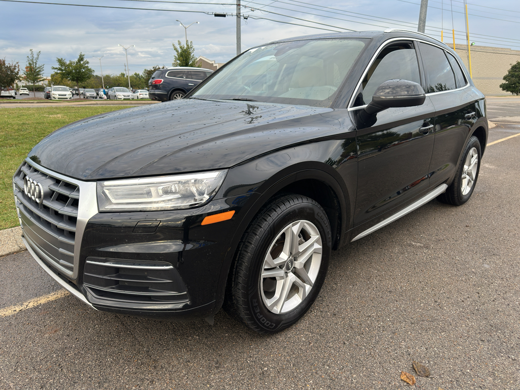 2019 Audi Q5 Premium photo 5
