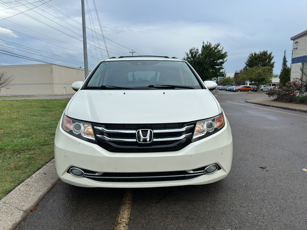 2017 Honda Odyssey Touring Elite photo 4