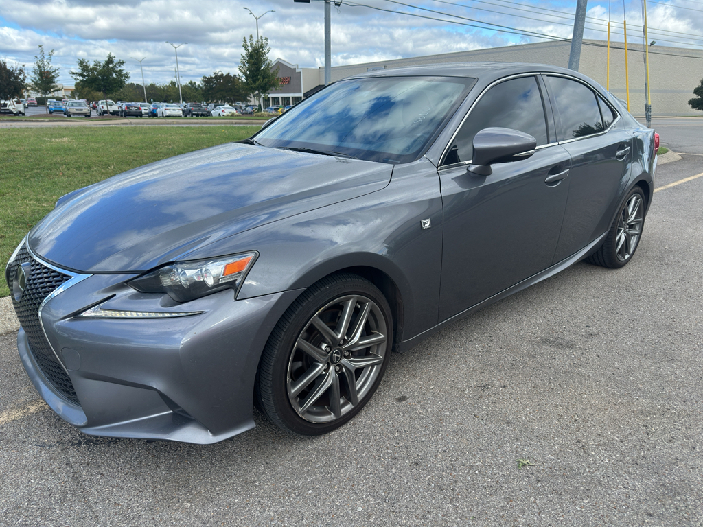 2016 Lexus IS 200t photo 4