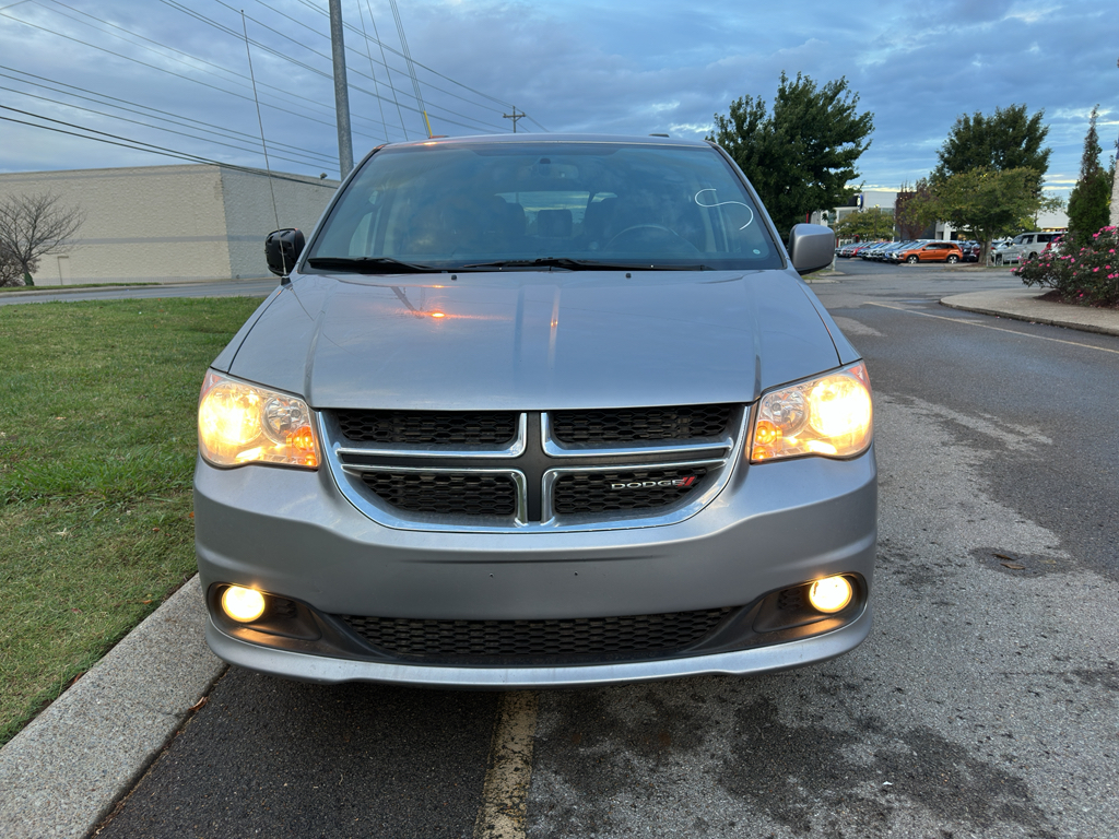 2017 Dodge Grand Caravan SXT photo 4